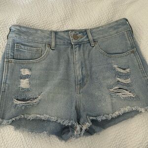 Bullhead High wasted Denim Shorts